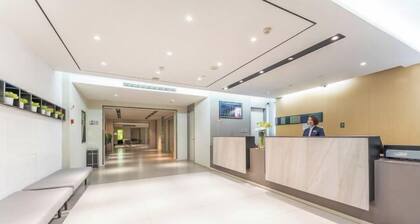 Homeinn Selected Hotel (Qingdao Jimo International Expo Center Shandong University)