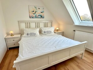 2 Schlafzimmer, Bügeleisen/Bügelbrett, WLAN