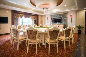 Unclassified image, 2 of 107, button - Dong Chang Hotel (Dongguan Hengli China Resources Shopping Plaza) (Dongguan)