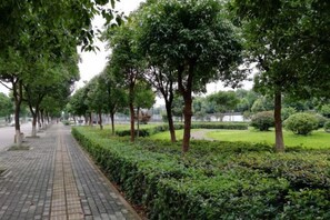 Unclassified image, 2 of 11, button - Changchun Hotel (Ningbo)