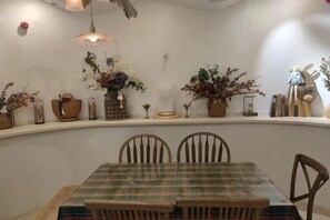 Dining - UUINN Villa (Xiamen)