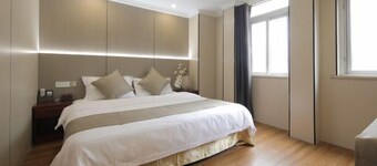 Chongqing SMT Business Hotel