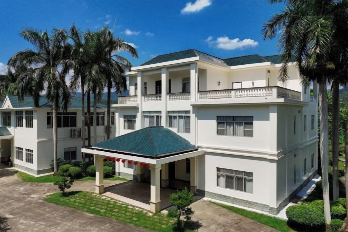 Jinjiang Duplex 12 Bedroom Three Living Room Villa | Private Pool | Chess And Card Room | Conference Room | Kitchen