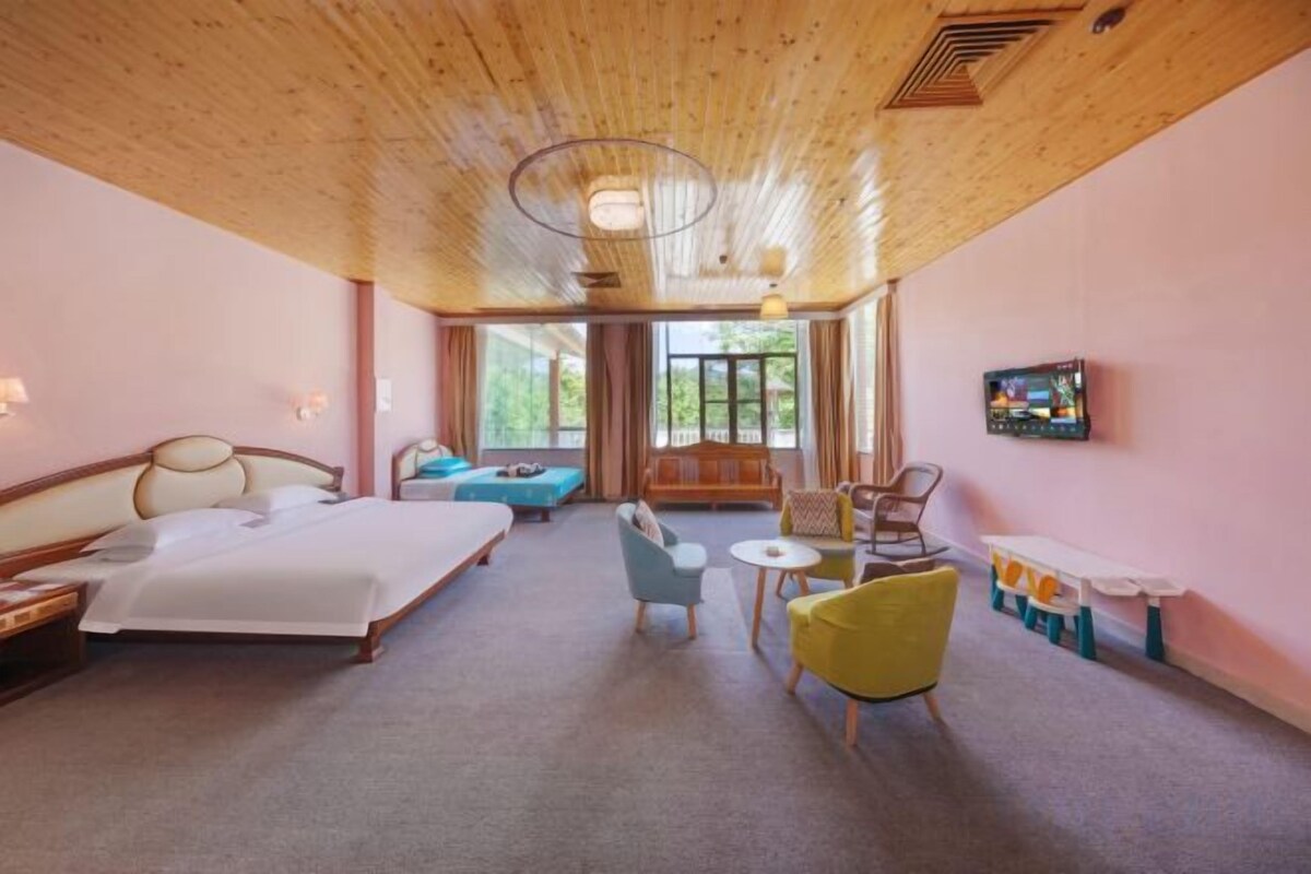 Parent-child Room