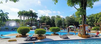 Enping Jinjiang Hotspring Hotel