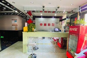 星評価なしの画像、3 / 32、ボタン