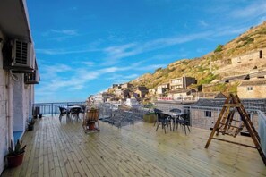 Unclassified image, 3 of 51, button - Hongfu Inn (Zhoushan)