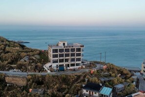 Unclassified image, 3 of 51, button - Hongfu Inn (Zhoushan)