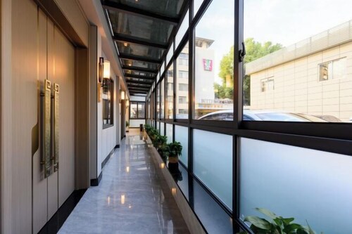 Xianggang Hudie Hotel