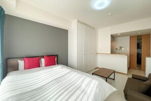 Room - CITYSPIRE Namba WEST (Osaka)