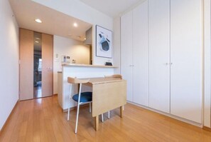 Room - CITYSPIRE Namba WEST (Osaka)