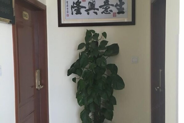 Interior - Jixi School Hotel (Jixi)