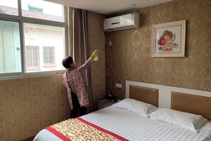 Unclassified image, 4 of 14, button - Jixi School Hotel (Jixi)