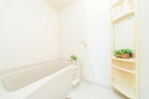 Cribs/infant beds - Awaji Central Room NC03 (Awaji)