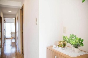 Cribs/infant beds - Awaji Central Room NC03 (Awaji)