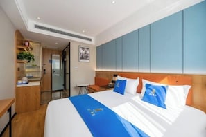 Room - Super 8 Collection Hotel Beijing Guomao Baiziwan Subway Station (Beijing)