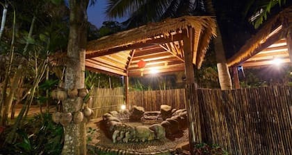 Island Forest Seaview Hotel