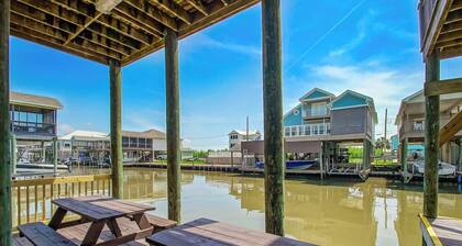 New For 2025 - Waterfront Bayou Retreat: 25 Min to NOLA.