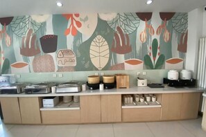 Unclassified image, 4 of 17, button - HanTing Hotel (Qingdao West Coast Bus Station) (Qingdao)