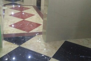 Unclassified image, 2 of 14, button - Yijia Hotel in the World (Xiamen)