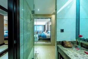 Room - Kunming Southwest Hotel (Kunming)