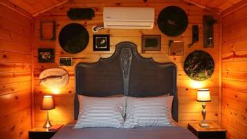 1 Schlafzimmer, Schreibtisch, Reisekinderbett, kostenloses WLAN