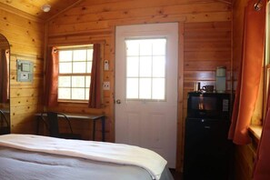 1 habitación, escritorio, cuna de viaje y wifi gratis 