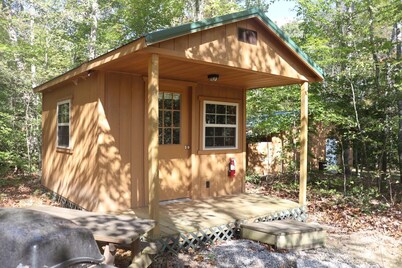 Honeysuckle’s Haven Cabin