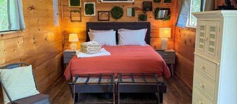 Perrywinkle's Retreat-Hidden Paradise Farms