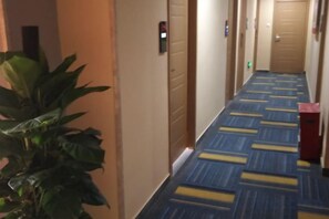 未分類圖片，第 3 張 (共 18 張)，按鈕