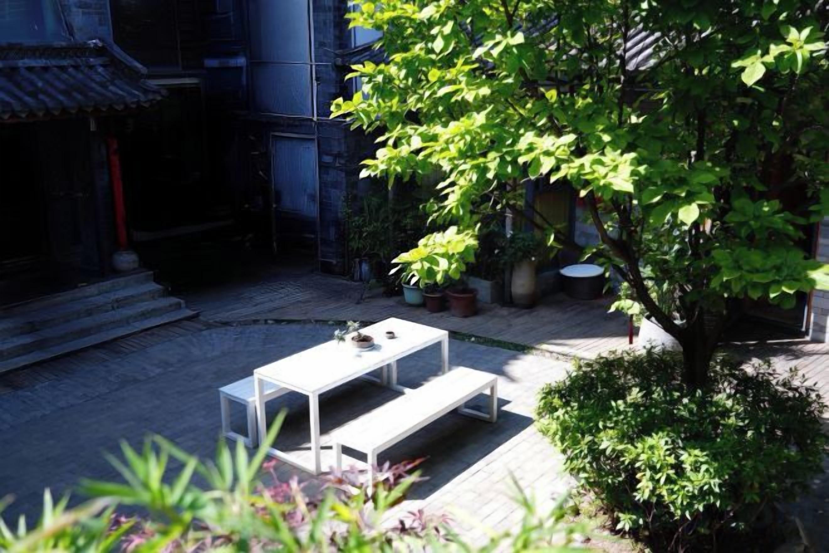 屋外ダイニングエリア