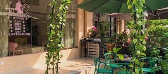 Renhua Danzhilv Residence