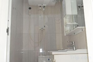 Unclassified image, 2 of 10, button - Apollo Hotel, South Guizhou (Yinan)