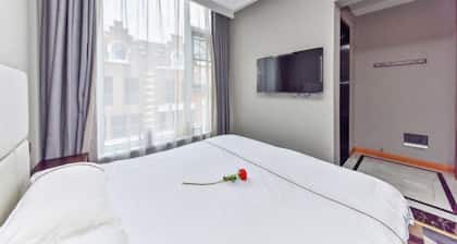 Zichen Express Hotel (Santajizhen People's Government Branch)