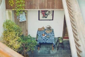 Interior - September Huizhou Inn (She County)