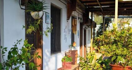 September Huizhou Inn