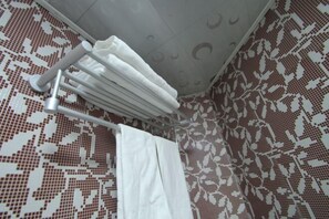 Room - 100 Inn Liangpin Hotel (Shanghai Waigaoqiao Gongcheng Road Subway Station) (Shanghai)