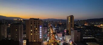 平涼喜達假日酒店