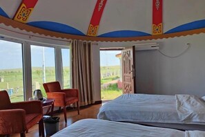 Room - Xilamuren Mongolian Prairie Resort (Damao Banner)