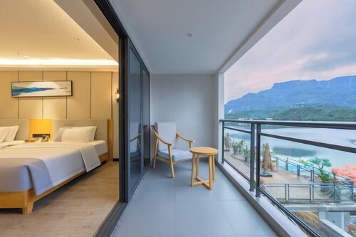 Washanhu Hot Spring Hotel