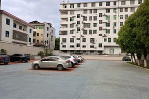 Besorolás nélküli kép, 5. 100 közül, gomb