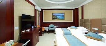 Mystic Lake Grand Hotel