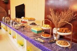 Restaurant - Mystic Lake Grand Hotel (Burqin)