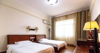 Riyuehe Hostel