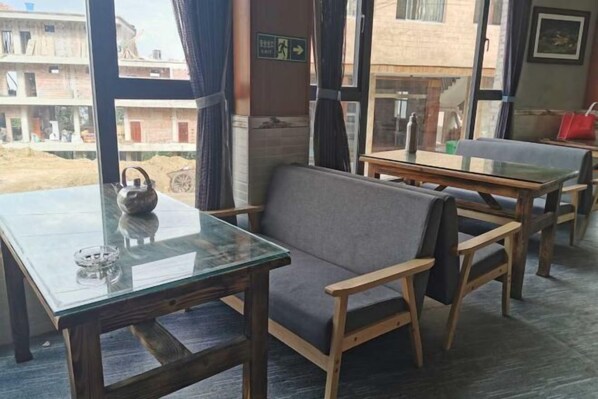 Restaurant - Xiaoluo Ha'ni Titian Sheying Zhijia Hostel (Yuanyang)