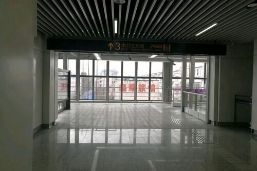 Shanghai Xinyao Hotel (Minhang Jiangchuan Road Subway Station Branch)
