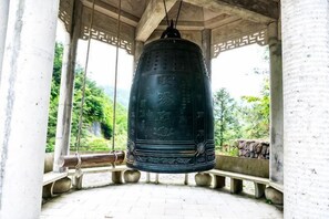 Property grounds - Hangzhou Shimenxia Hotel Resort (Hangzhou)