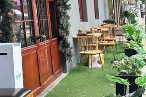 Unclassified image, 5 of 12, button - Nanyuan Hostelry (Xi'an)