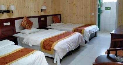 Tangjia Hotel