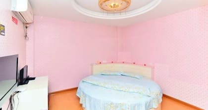 Hefeng Hotel